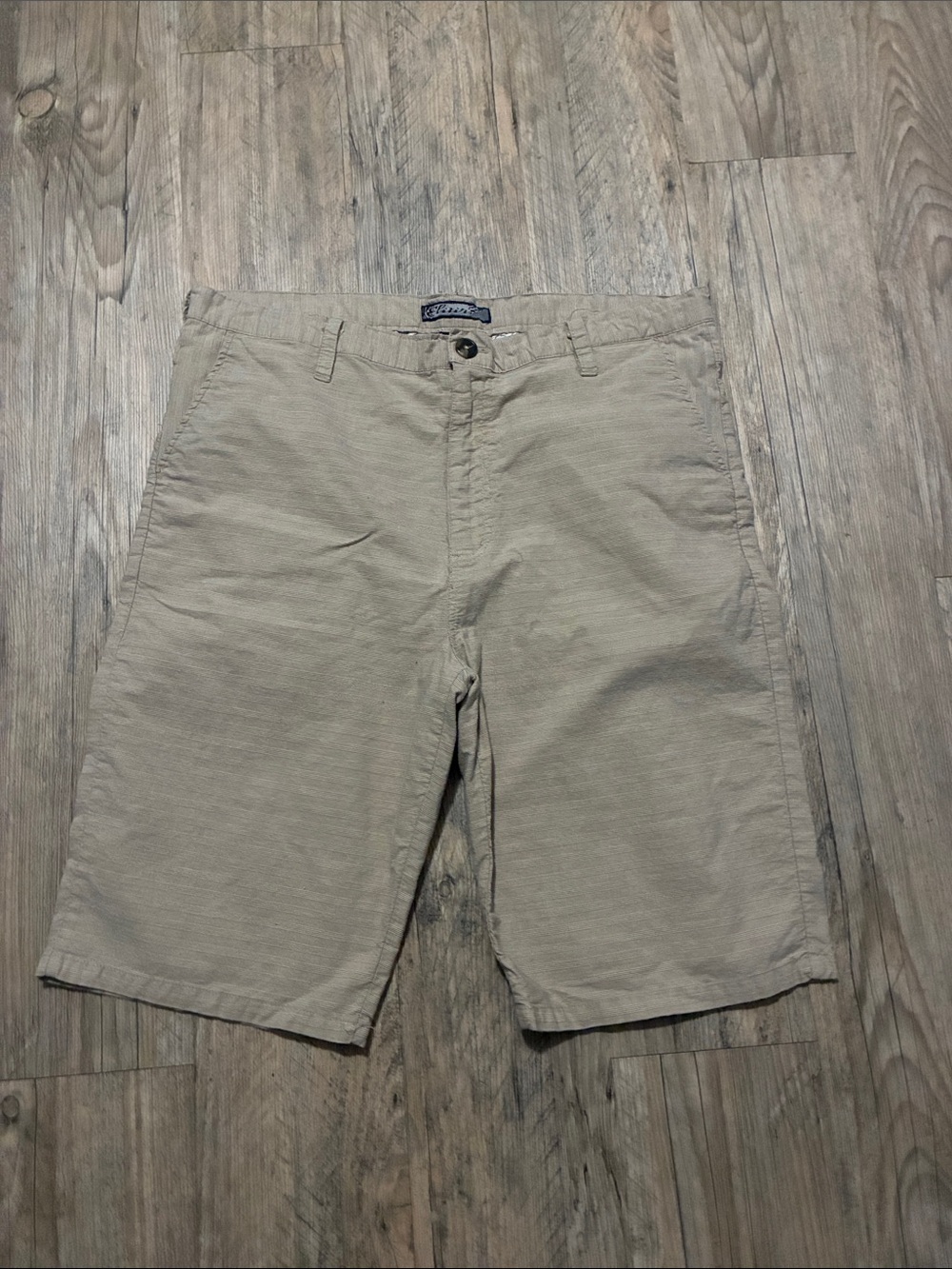 Elixir Men's Lightweight Khaki Flat-Front Shorts